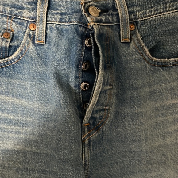Levi's Premium 501 Original Straight Jeans  Athens Crown Medium Wash Des… - Picture 7 of 8